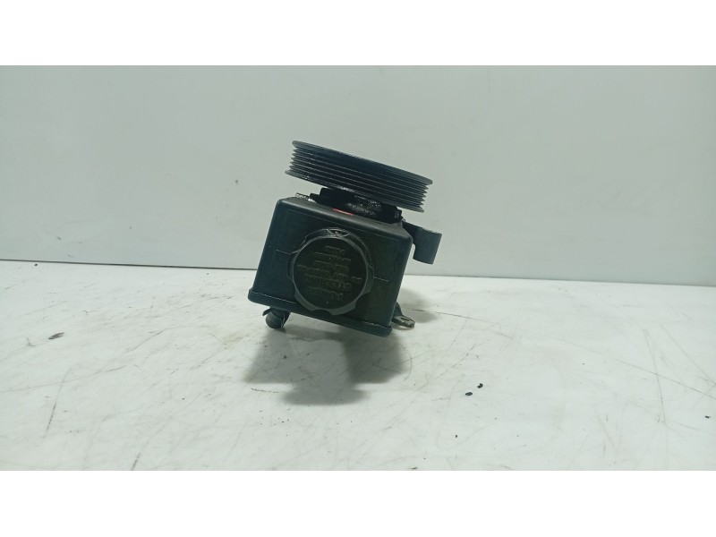 Recambio de bomba direccion para ssangyong rodius i 2.7 xdi referencia OEM IAM   