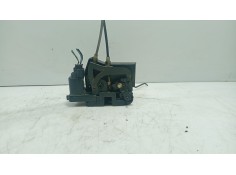 Recambio de cerradura puerta trasera izquierda para ssangyong rodius i 2.7 xdi referencia OEM IAM 7131021004   2