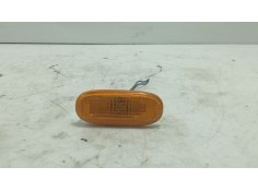 Recambio de piloto lateral derecho para ssangyong rodius i 2.7 xdi referencia OEM IAM 8340008103  