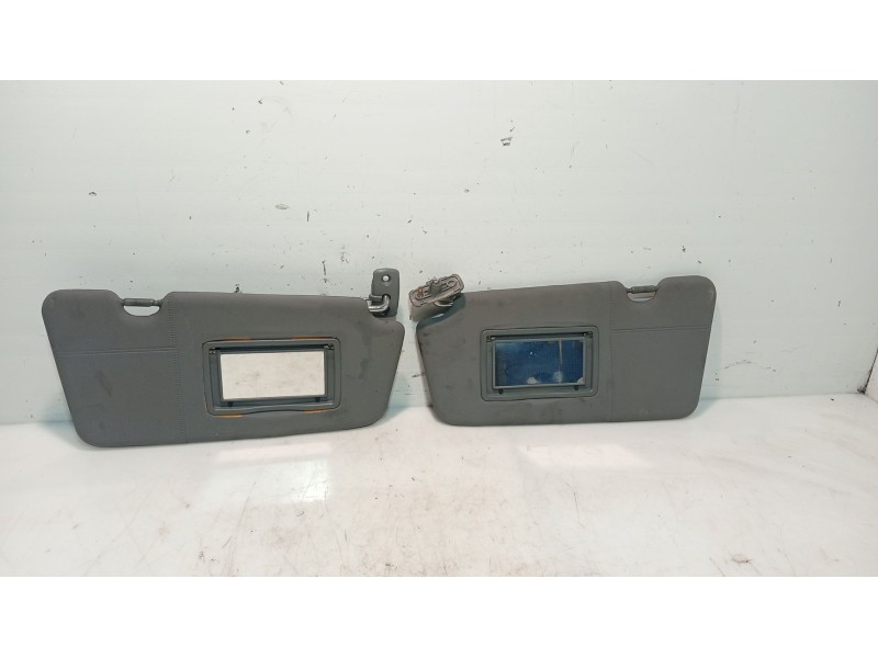 Recambio de parasol izquierdo para kia carens i monospace (fc, fj) 2.0 crdi referencia OEM IAM   