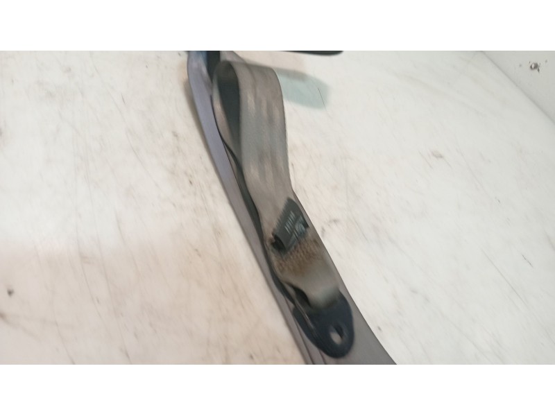Recambio de cinturon seguridad trasero derecho para kia carens i monospace (fc, fj) 2.0 crdi referencia OEM IAM 0K2FA5773044  