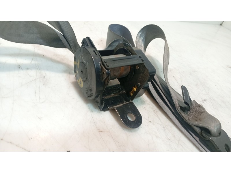 Recambio de cinturon seguridad trasero derecho para kia carens i monospace (fc, fj) 2.0 crdi referencia OEM IAM 0K2FA5773044  