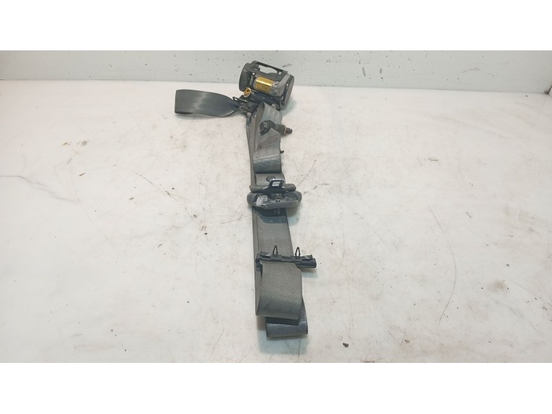 Recambio de cinturon seguridad delantero izquierdo para kia carens i monospace (fc, fj) 2.0 crdi referencia OEM IAM 0K2FA5769044