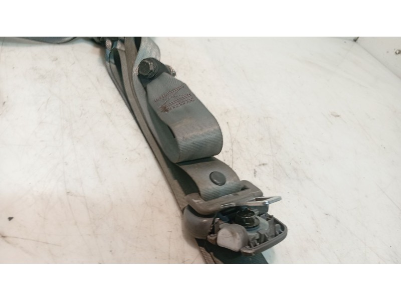 Recambio de cinturon seguridad delantero izquierdo para kia carens i monospace (fc, fj) 2.0 crdi referencia OEM IAM 0K2FA5769044