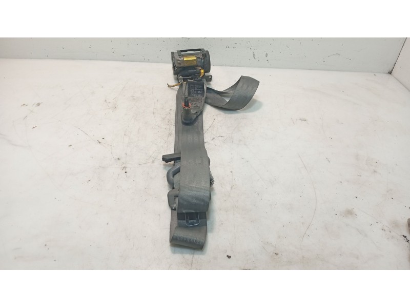 Recambio de cinturon seguridad delantero derecho para kia carens i monospace (fc, fj) 2.0 crdi referencia OEM IAM 0K2FA5763044  