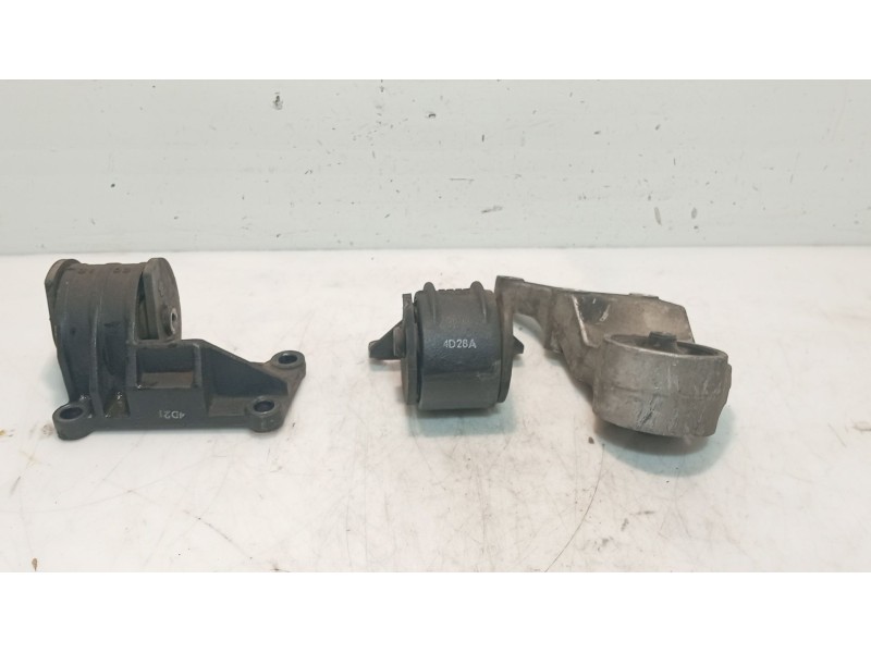Recambio de soporte motor para kia carens i monospace (fc, fj) 2.0 crdi referencia OEM IAM   