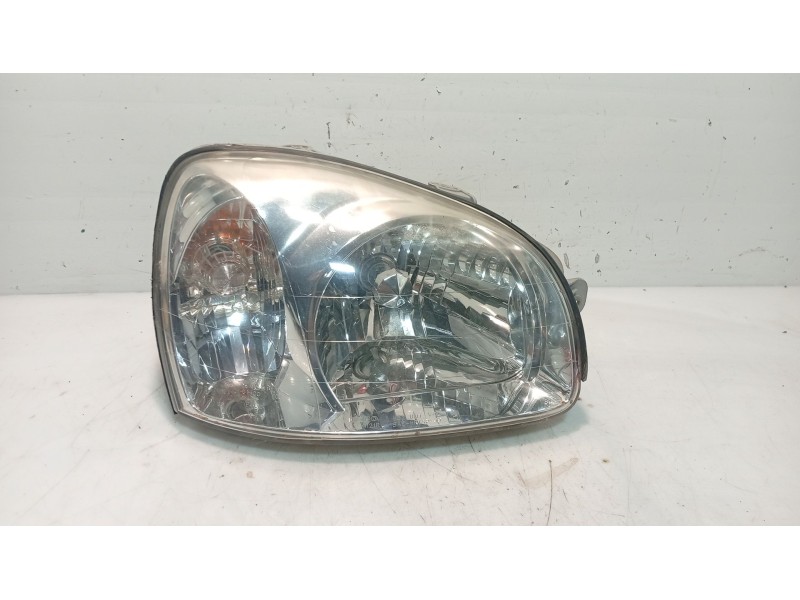 Recambio de faro derecho para hyundai santa fé i (sm) 2.0 crdi referencia OEM IAM   
