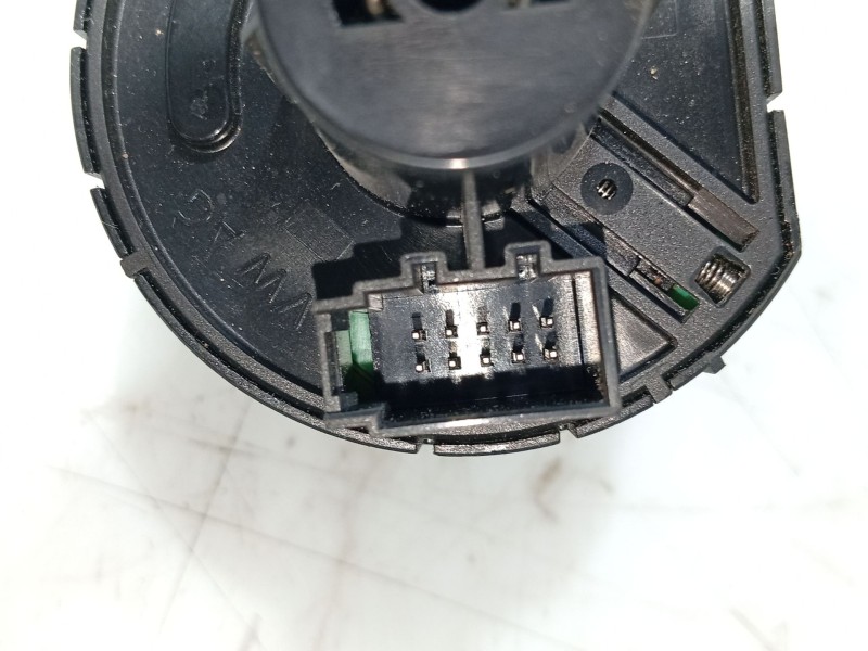 Recambio de mando luces para volkswagen polo v (6r1, 6c1) 1.0 referencia OEM IAM   