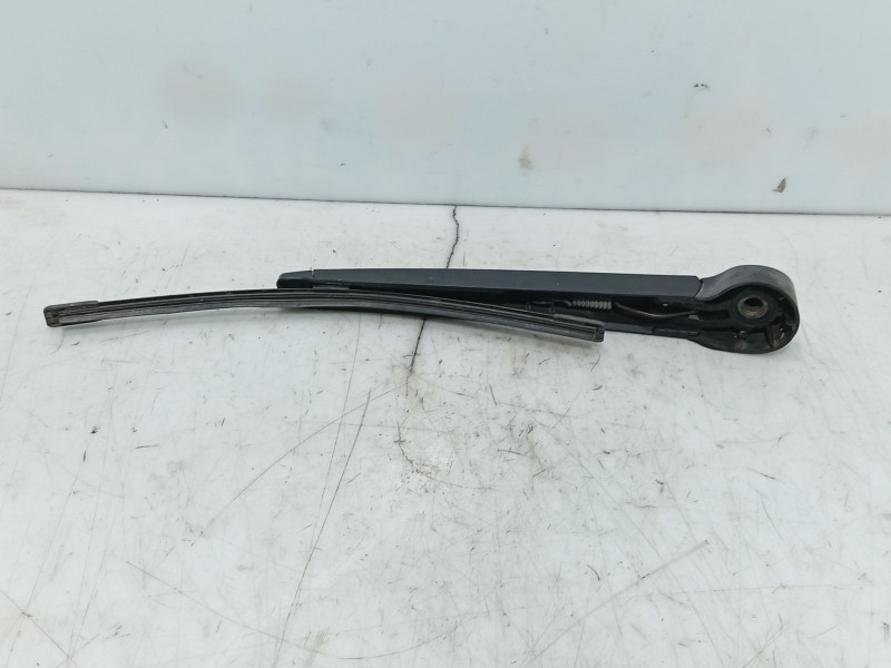 Recambio de brazo limpia trasero para volkswagen polo v (6r1, 6c1) 1.0 referencia OEM IAM 6R6955707B  