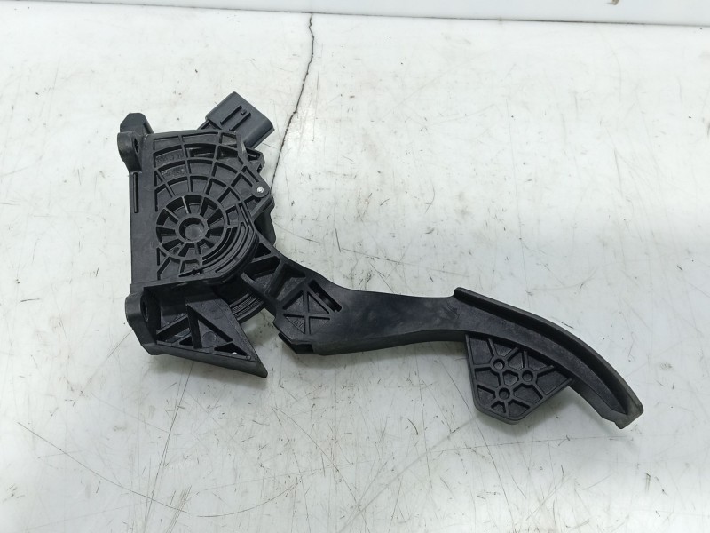 Recambio de pedal acelerador para volkswagen polo v (6r1, 6c1) 1.0 referencia OEM IAM 6C1721503D  