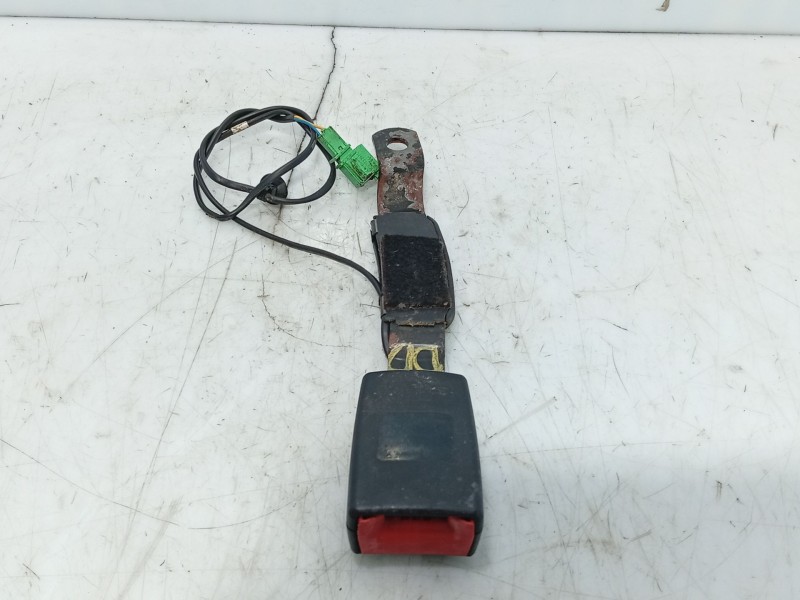 Recambio de anclaje cinturon delantero derecho para volkswagen polo v (6r1, 6c1) 1.0 referencia OEM IAM   