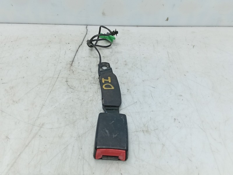 Recambio de anclaje cinturon delantero izquierdo para volkswagen polo v (6r1, 6c1) 1.0 referencia OEM IAM   
