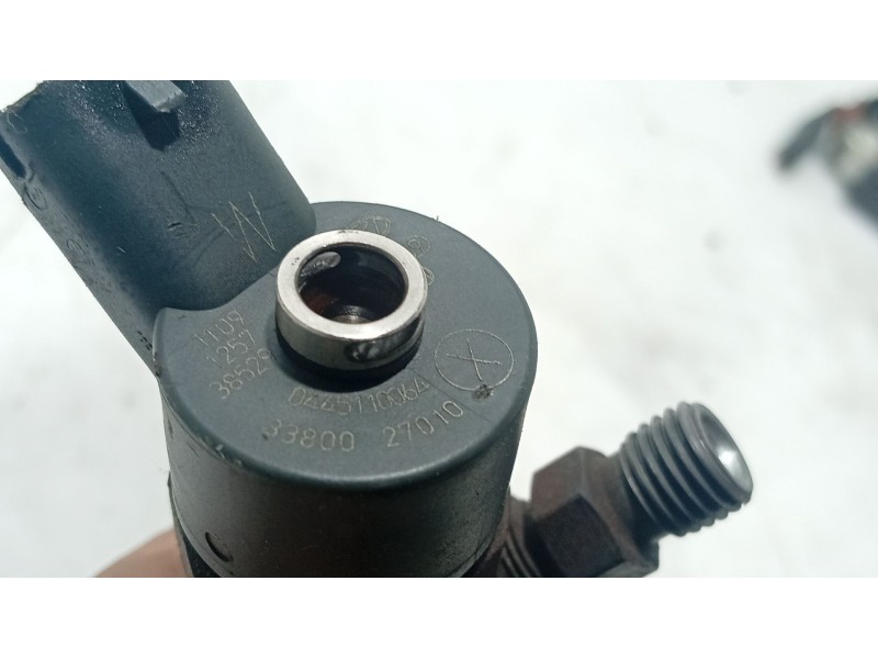 Recambio de inyector para hyundai santa fé i (sm) 2.0 crdi referencia OEM IAM   