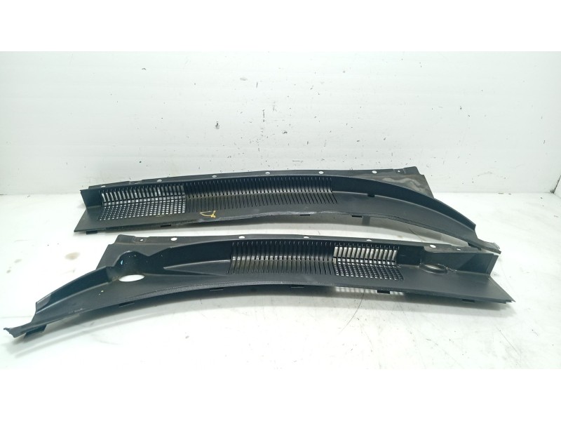 Recambio de moldura para hyundai santa fé i (sm) 2.0 crdi referencia OEM IAM   