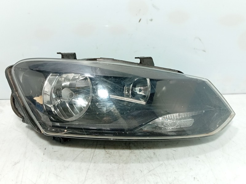 Recambio de faro derecho para volkswagen polo v (6r1, 6c1) 1.0 referencia OEM IAM 6R1941008G  