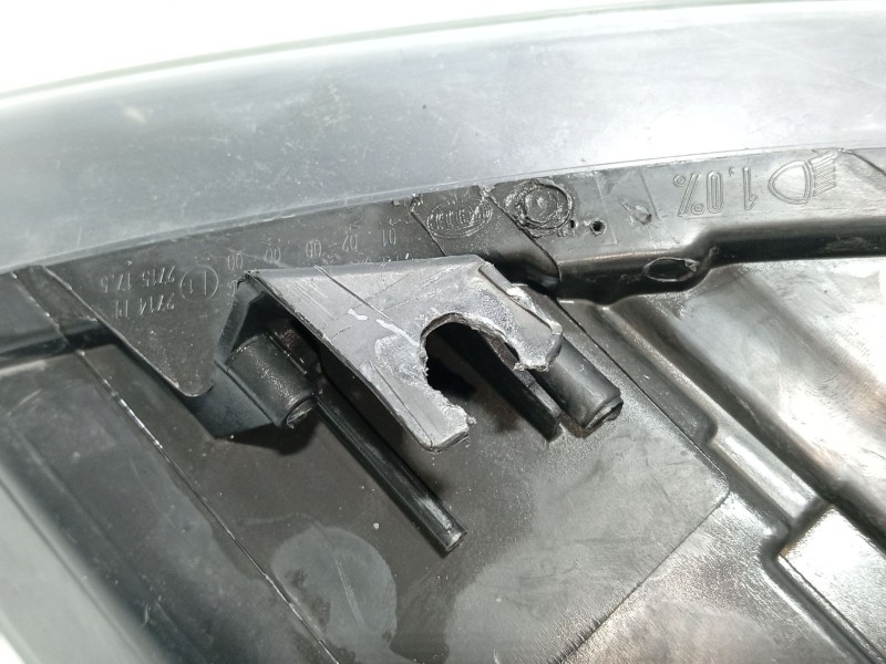 Recambio de faro derecho para volkswagen polo v (6r1, 6c1) 1.0 referencia OEM IAM 6R1941008G  