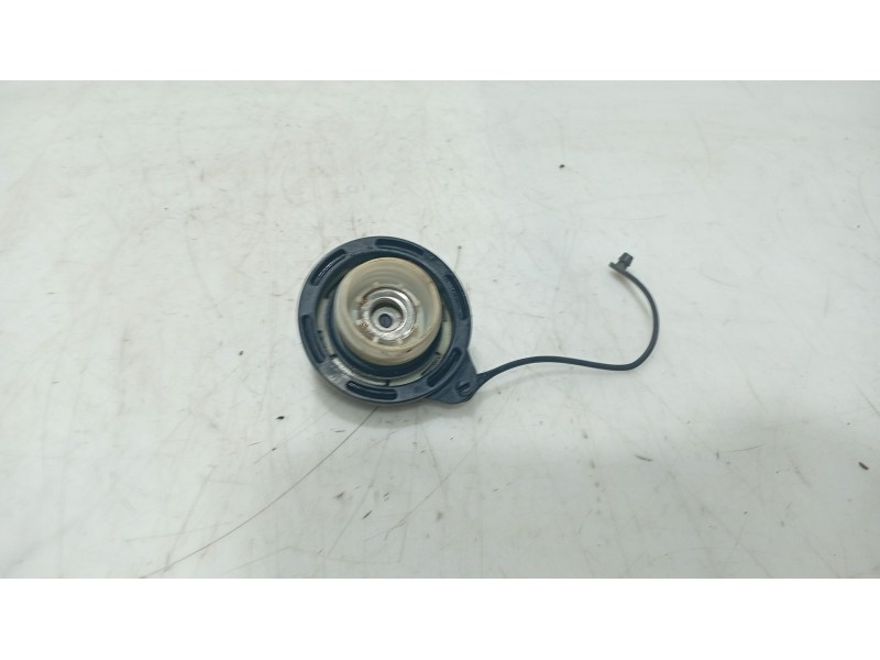 Recambio de tapon combustible para hyundai santa fé i (sm) 2.0 crdi referencia OEM IAM   