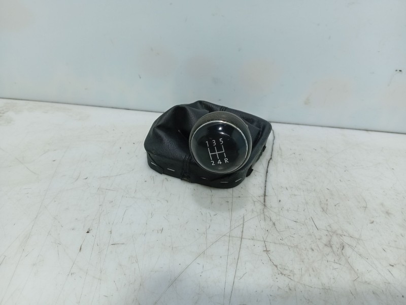 Recambio de pomo palanca cambio para volkswagen polo v (6r1, 6c1) 1.0 referencia OEM IAM   