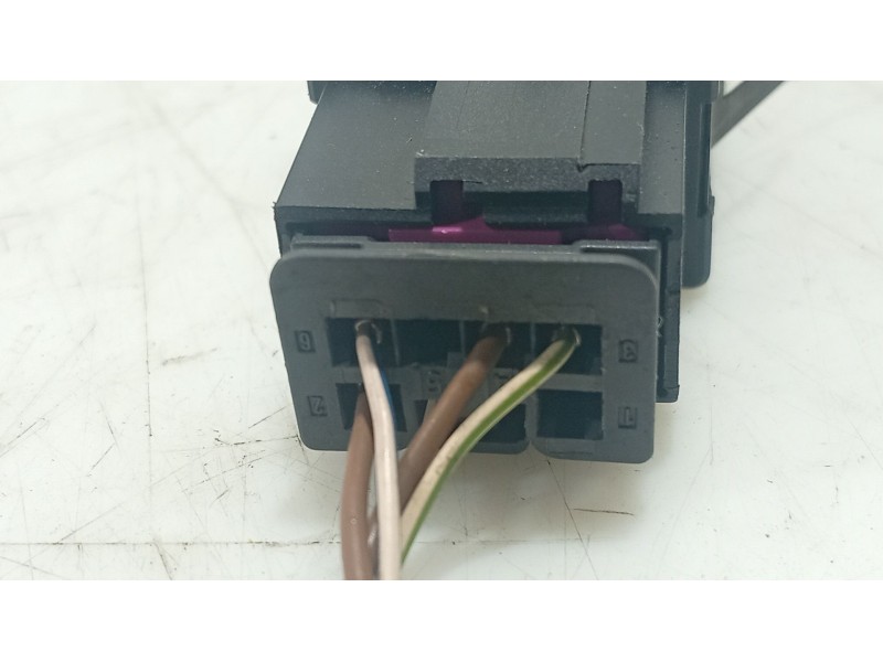 Recambio de warning para volkswagen polo iv (9n_, 9a_) 1.4 tdi referencia OEM IAM   