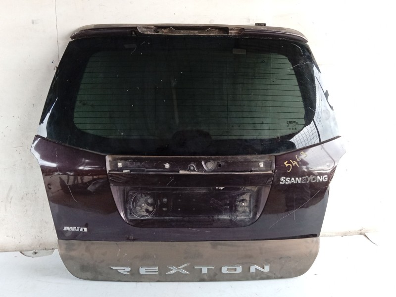 Recambio de porton trasero para ssangyong rexton referencia OEM IAM   