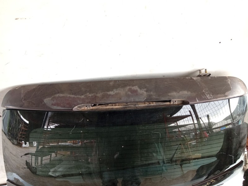 Recambio de porton trasero para ssangyong rexton referencia OEM IAM   