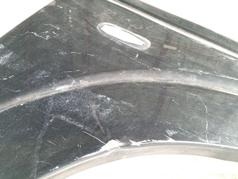 Recambio de aleta delantera derecha para ssangyong rodius i 2.7 xdi referencia OEM IAM 5182121000  