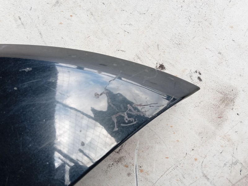 Recambio de aleta delantera derecha para ssangyong rodius i 2.7 xdi referencia OEM IAM 5182121000  