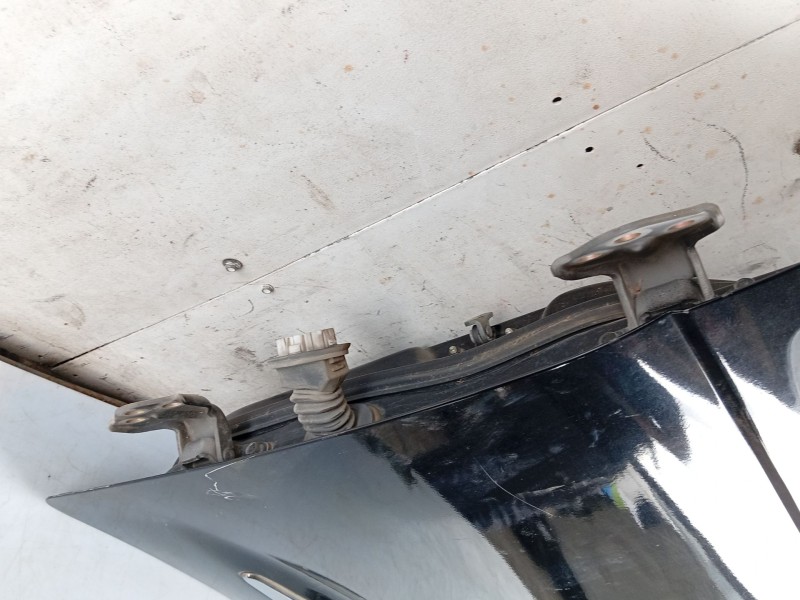 Recambio de puerta delantera izquierda para ssangyong rodius i 2.7 xdi referencia OEM IAM 6200321202  