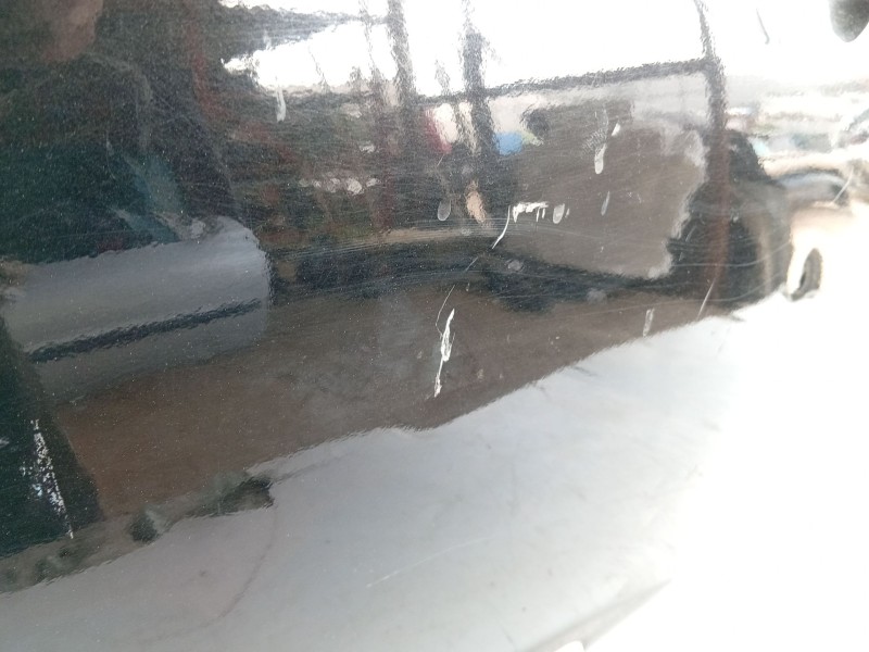 Recambio de puerta trasera izquierda para ssangyong rodius i 2.7 xdi referencia OEM IAM 6300321101  