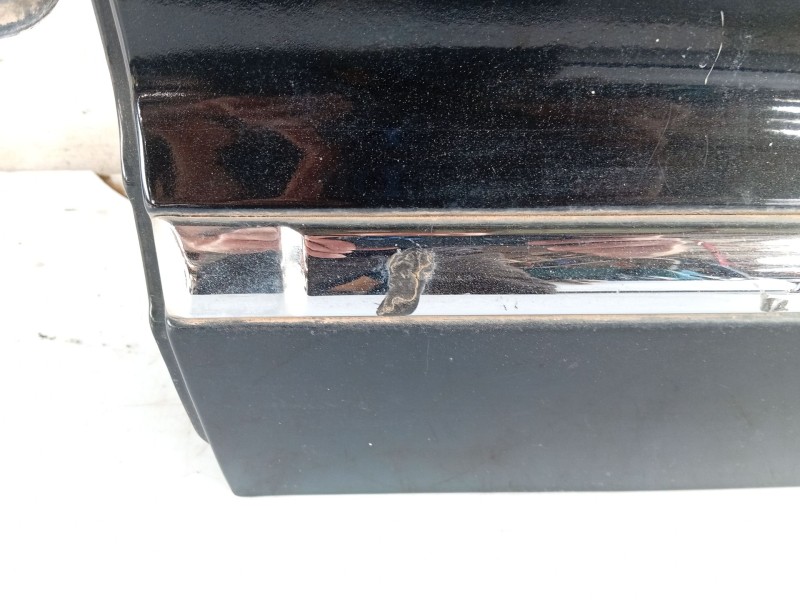 Recambio de puerta trasera izquierda para ssangyong rodius i 2.7 xdi referencia OEM IAM 6300321101  