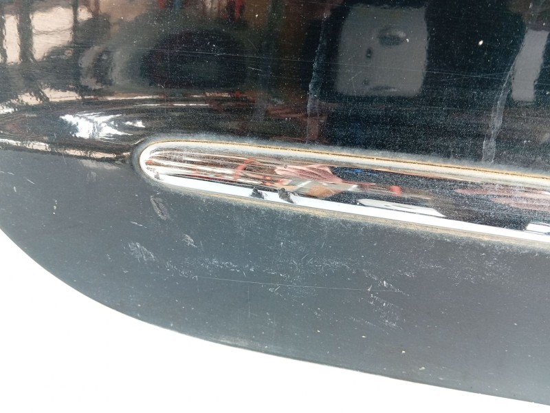 Recambio de puerta trasera derecha para ssangyong rodius i 2.7 xdi referencia OEM IAM 6300421101  