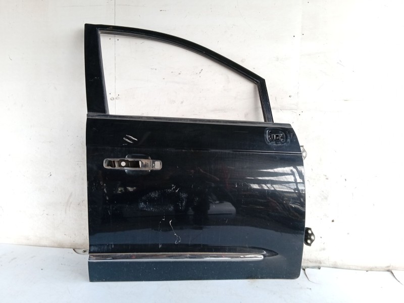 Recambio de puerta delantera derecha para ssangyong rodius i 2.7 xdi referencia OEM IAM 6200421202  