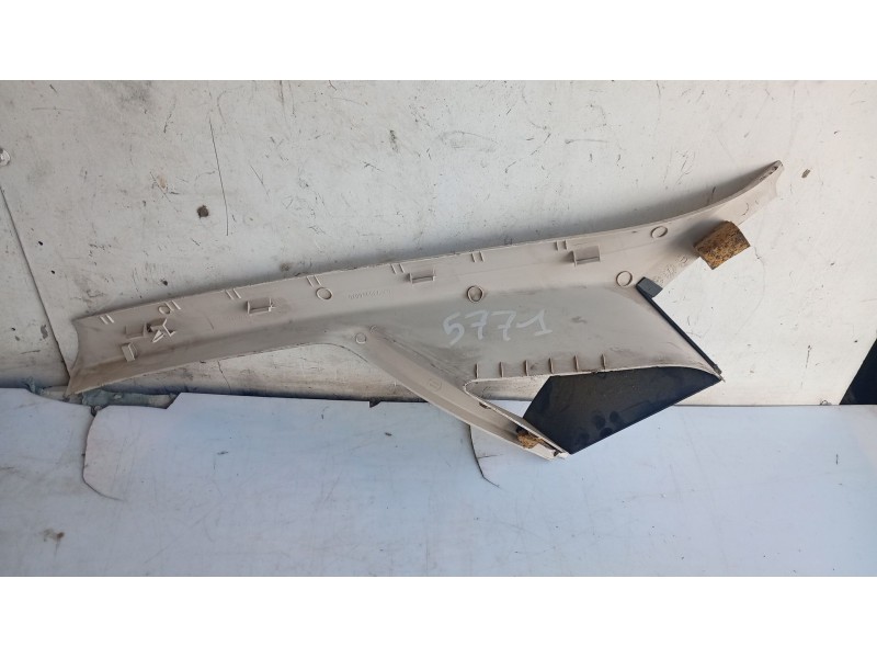 Recambio de moldura para fiat grande punto (199_) 1.4 16v (199bxg1b, 199axg1b) referencia OEM IAM   
