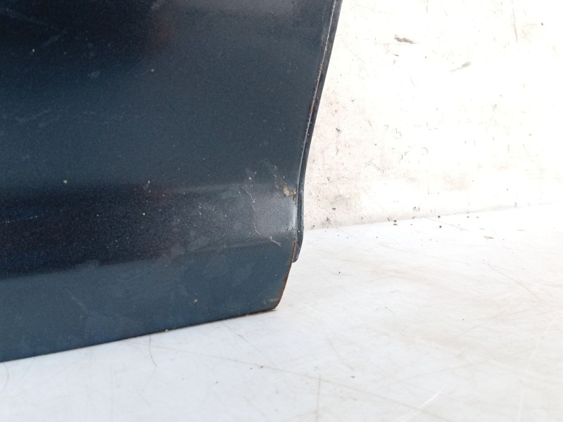 Recambio de puerta trasera derecha para lexus rx 400h referencia OEM IAM   
