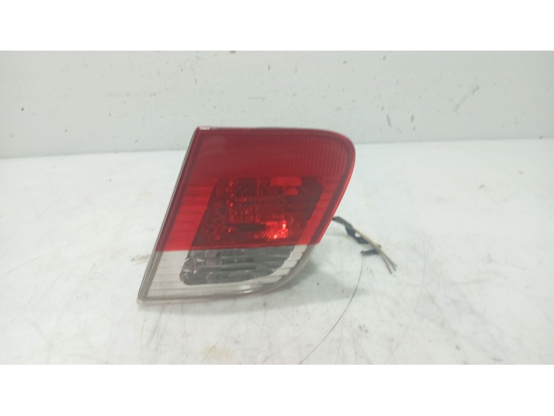 Recambio de piloto trasero derecho interior para bmw 3 (e46) 325 i referencia OEM IAM 63218364924  