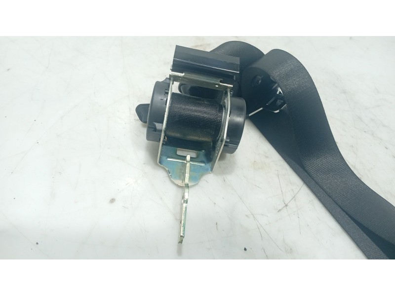 Recambio de cinturon seguridad trasero izquierdo para bmw 3 (e46) 325 i referencia OEM IAM 72118202591  