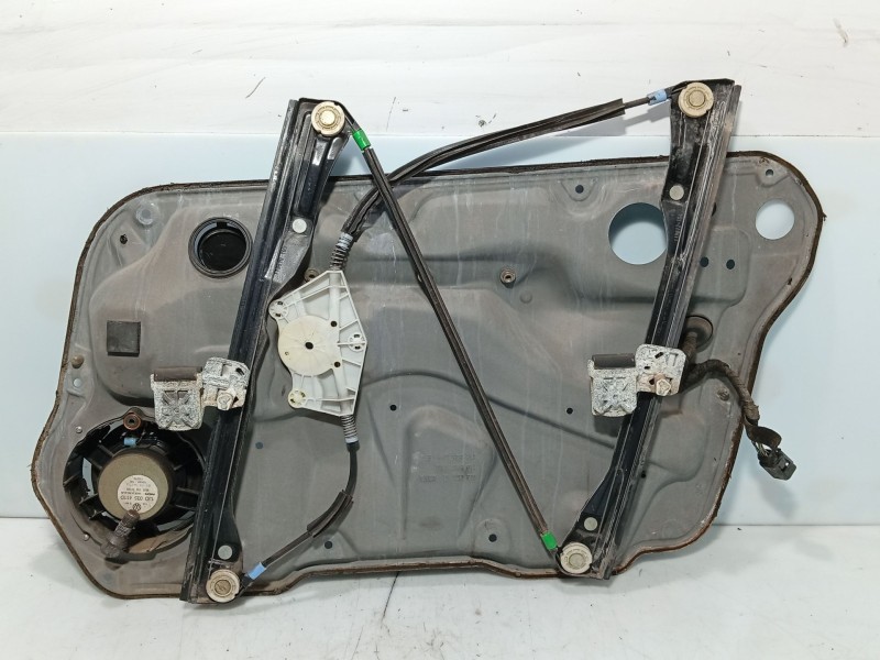 Recambio de elevalunas delantero izquierdo para volkswagen golf iv (1j1) 1.9 tdi referencia OEM IAM 1J4837729BK  