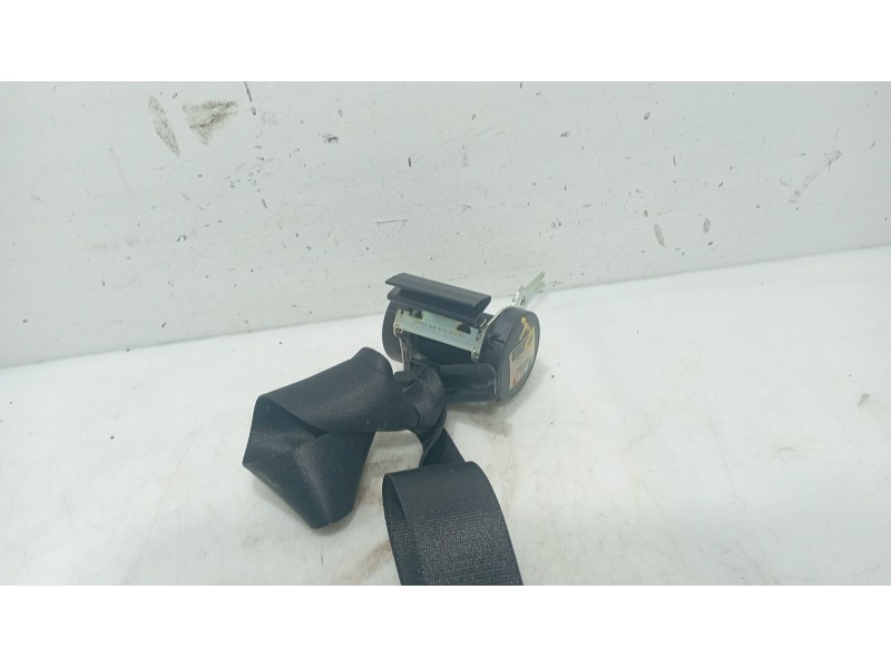 Recambio de cinturon seguridad trasero derecho para bmw 3 (e46) 325 i referencia OEM IAM 72118202591  