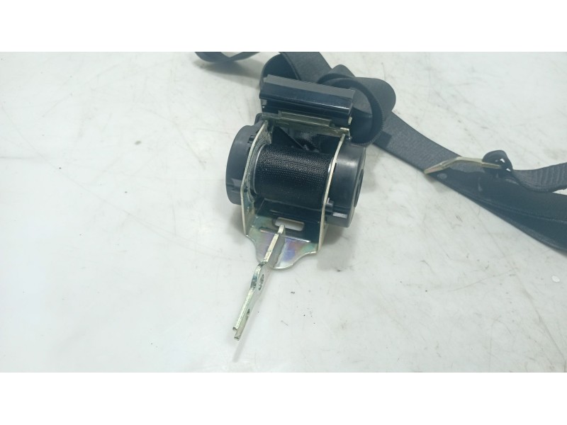 Recambio de cinturon seguridad trasero derecho para bmw 3 (e46) 325 i referencia OEM IAM 72118202591  