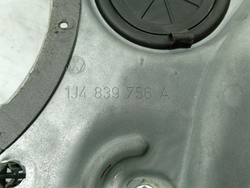 Recambio de elevalunas trasero derecho para volkswagen golf iv (1j1) 1.9 tdi referencia OEM IAM 1J4839730  