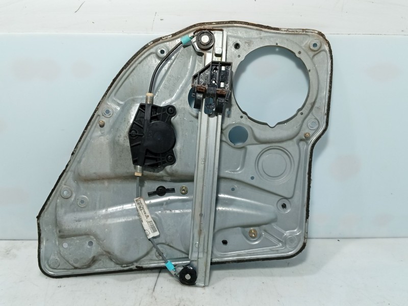 Recambio de elevalunas trasero izquierdo para volkswagen golf iv (1j1) 1.9 tdi referencia OEM IAM 1J4839729  