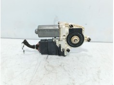 Recambio de motor elevalunas trasero derecho para volkswagen golf iv (1j1) 1.9 tdi referencia OEM IAM   