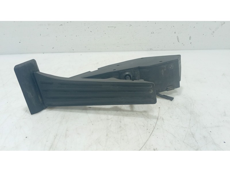 Recambio de potenciometro pedal para bmw 3 (e46) 325 i referencia OEM IAM   