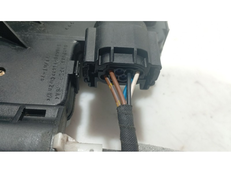 Recambio de cerradura puerta delantera derecha para bmw 3 (e46) 325 i referencia OEM IAM 51217011308  