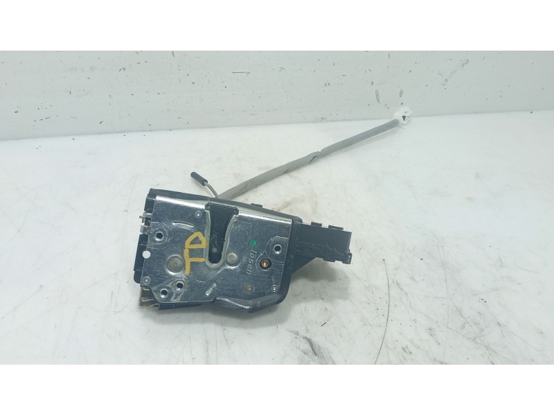 Recambio de cerradura puerta trasera derecha para bmw 3 (e46) 325 i referencia OEM IAM 51227011310  