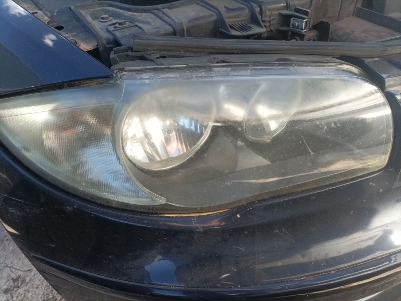 Recambio de faro derecho para bmw 1 (e87) 116 d referencia OEM IAM 63126924486  