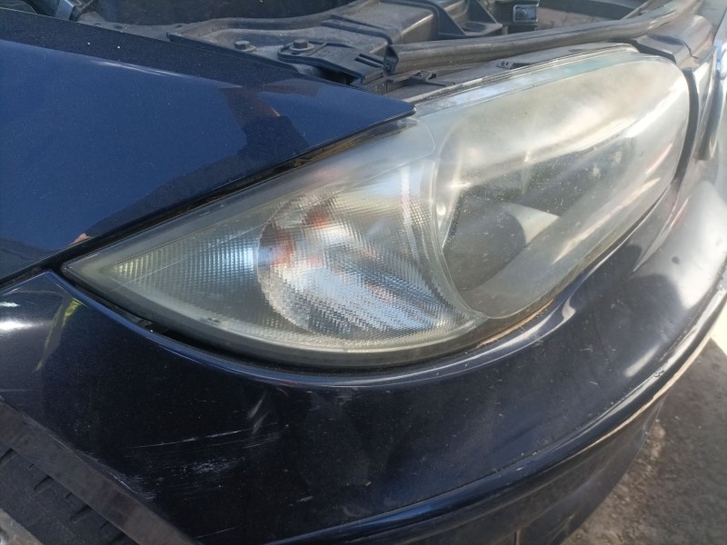 Recambio de faro derecho para bmw 1 (e87) 116 d referencia OEM IAM 63126924486  