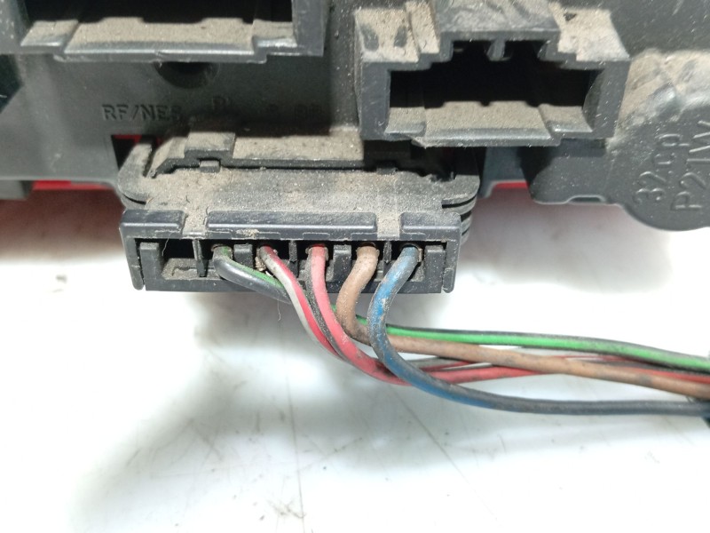 Recambio de piloto trasero derecho para volkswagen golf iv (1j1) 1.9 tdi referencia OEM IAM 1J6945095S  