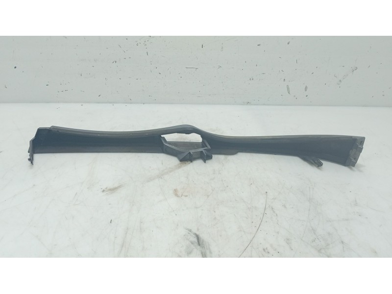 Recambio de moldura para bmw 3 (e46) 325 i referencia OEM IAM   