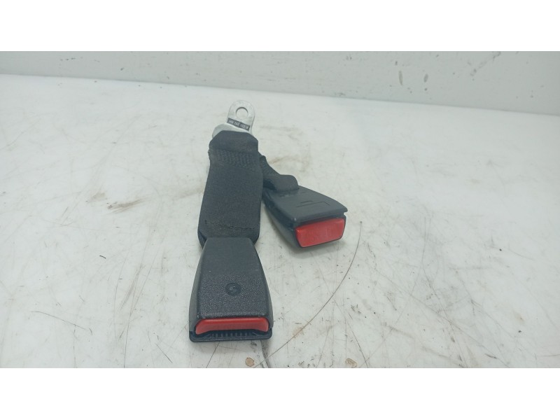 Recambio de anclaje cinturon trasero derecho para bmw 3 (e46) 325 i referencia OEM IAM   